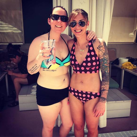 Meet your Posher, Alea - Picture 1 of 1